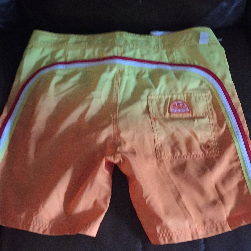 Men’s size 34 baiting suit -